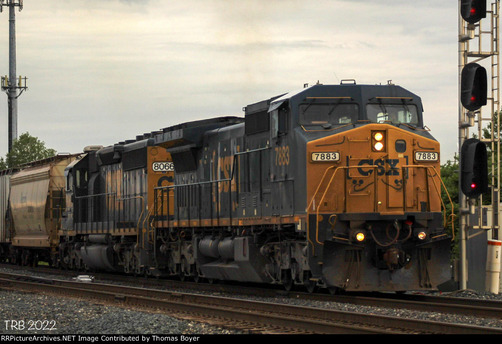 CSXT 7883